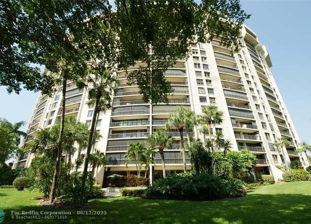 Property at 2480 Presidential Way #1703, West Palm Beach, FL 33401, 2 beds, 2 baths