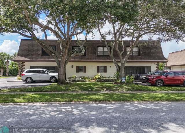 Property at 9390 SW 61st Way Unit D, Boca Raton, FL 33428, 3 beds, 2.5 baths