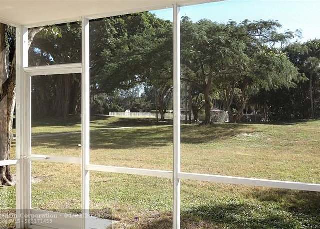 Property at 2600 S Course Dr #104, Pompano Beach, FL 33069, 1 bed, 1.5 baths