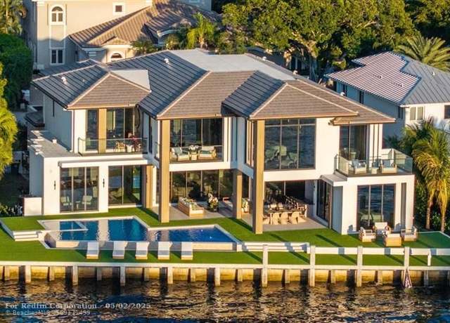 Property at 32 Seneca Rd, Sea Ranch Lakes, FL 33308, 6 beds, 7.5 baths