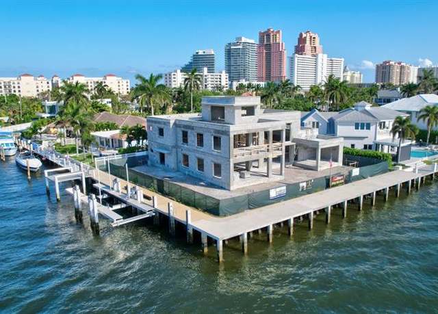 Property at 3025 NE 25th St, Fort Lauderdale, FL 33305, 4 beds, 4.5 baths