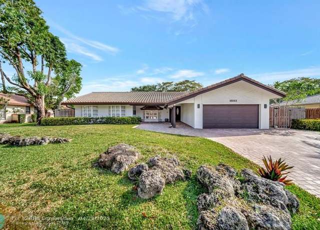 Property at 10253 NW 17th St, Coral Springs, FL 33071, 3 beds, 2.5 baths