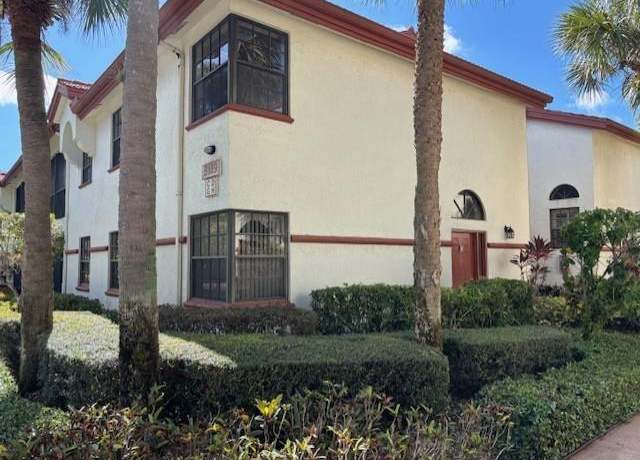 Property at 5169 Brisata Cir Unit h, Boynton Beach, FL 33437, 3 beds, 2 baths
