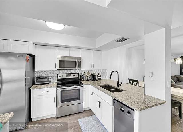 Property at 2379 SW 15th St #109, Deerfield Beach, FL 33442, 2 beds, 2 baths