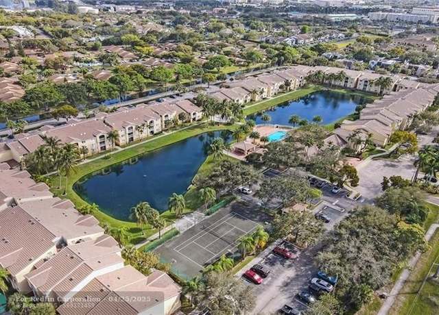 Property at 2640 S University Dr #129, Davie, FL 33328, 3 beds, 2 baths