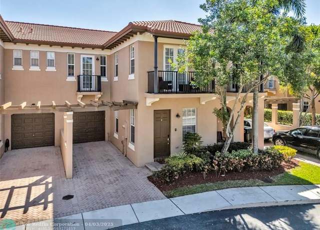 Property at 6966 Julia Gardens Dr, Coconut Creek, FL 33073, 3 beds, 3.5 baths