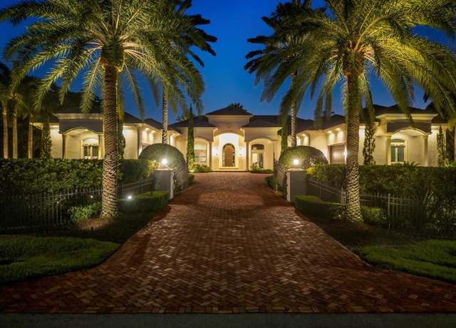 Property at 11420 NW 4th St, Plantation, FL 33325, 7 beds, 8.5 baths