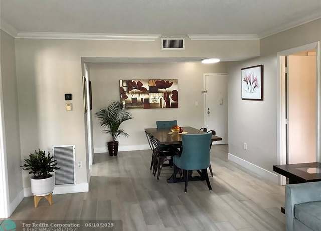 Property at 4174 Inverrary Dr #203, Lauderhill, FL 33319, 2 beds, 2 baths