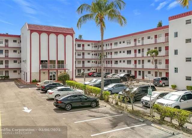 Property at 4270 NW 40th St #205, Lauderdale Lakes, FL 33319, 2 beds, 2 baths