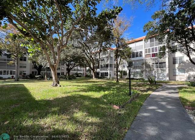 Property at 2650 NW 49th Ave #424, Lauderdale Lakes, FL 33313, 2 beds, 2 baths