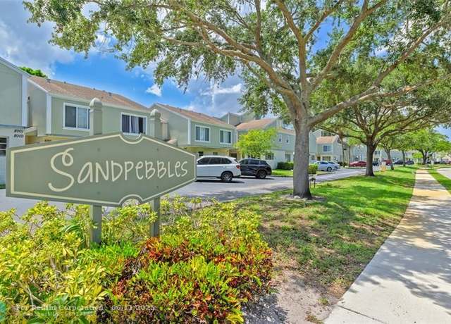 Property at 8003 Lagos De Campo Blvd #8003, Tamarac, FL 33321, 2 beds, 1.5 baths