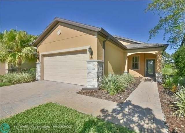 Property at 116 La Cresta Ct, FL 33837, 3 beds, 2 baths