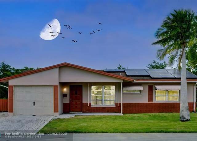 Property at 6517 NW 58th St, Tamarac, FL 33321, 2 beds, 2 baths