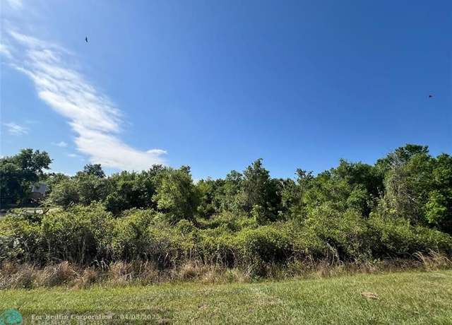 Property at 16226 NW 254th St, Okeechobee, FL 34972
