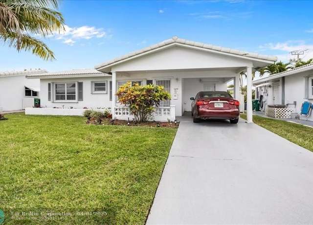 Property at 8410 NW 59th Pl, Tamarac, FL 33321, 2 beds, 2 baths