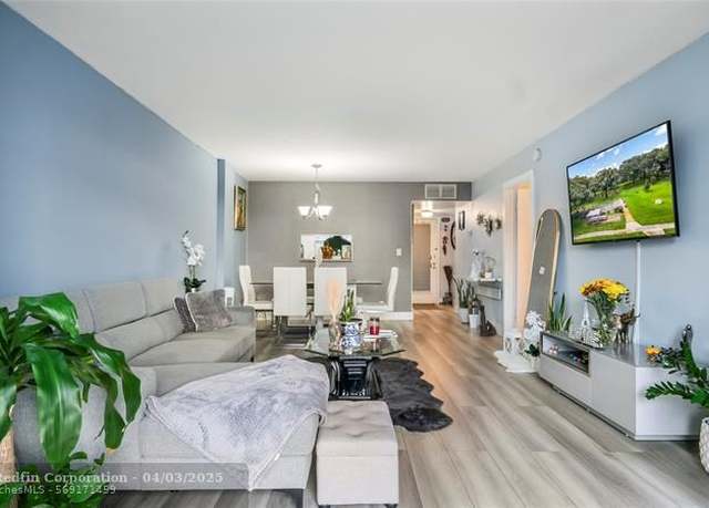 Property at 3001 NW 48th Ave #442, Lauderdale Lakes, FL 33313, 1 bed, 1.5 baths
