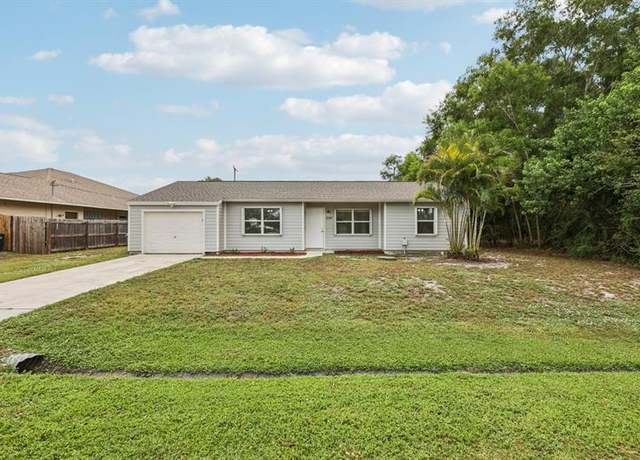 Property at 2289 SE Blackwell Dr, Port St. Lucie, FL 34952, 3 beds, 2 baths