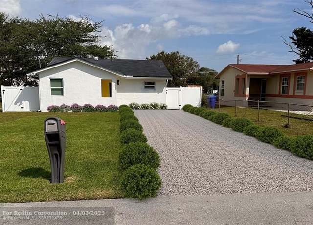 Property at 1021 NW 5th Ct, Fort Lauderdale, FL 33311, 3 beds, 1 bath