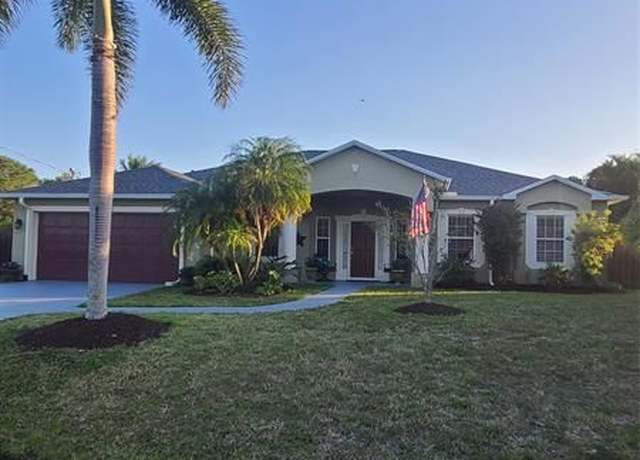 Property at 5260 NW Gamma St, Port St. Lucie, FL 34986, 4 beds, 2 baths