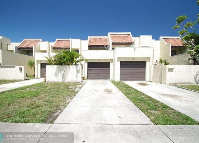 Property at 1745 NW 56th Ave #19, Fort Lauderdale, FL 33313, 3 beds, 2.5 baths
