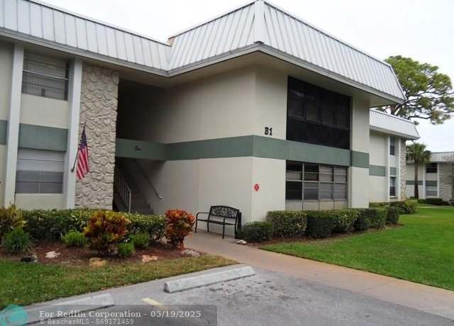 Property at 2302 Sunrise Blvd #108, Fort Pierce, FL 34982, 2 beds, 1 bath
