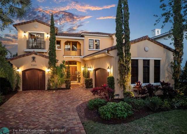 Property at 7210 Wisteria Ave, Parkland, FL 33076, 4 beds, 4.5 baths