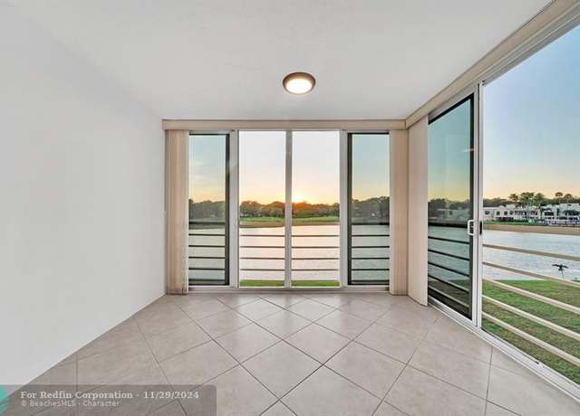 Property at 9450 Poinciana Pl #212, Davie, FL 33324, 2 beds, 2 baths