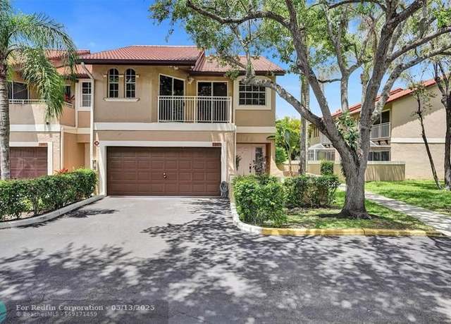 Property at 4985 Riverside Dr #506, Coral Springs, FL 33067, 4 beds, 2.5 baths