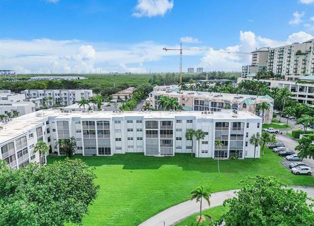 Property at 608 NE 2nd St #241, Dania, FL 33004, 1 bed, 1.5 baths