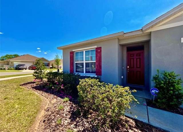 Property at 992 Serchio St, FL 33844, 4 beds, 2 baths