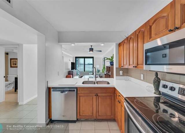 Property at 111 Lake Emerald Dr #105, Oakland Park, FL 33309, 2 beds, 2 baths