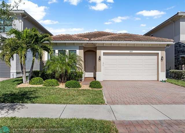 Property at 8805 NW 37th Dr, Coral Springs, FL 33065, 4 beds, 2.5 baths