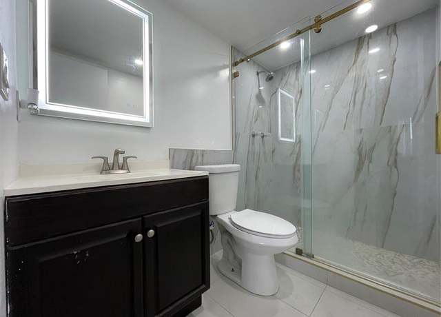 Property at 3700 N Pine Island Rd #209, Sunrise, FL 33351, 3 beds, 2 baths