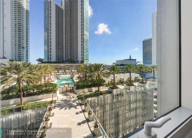 Property at 851 NE 1st Ave #907, Miami, FL 33132, 2 beds, 3 baths