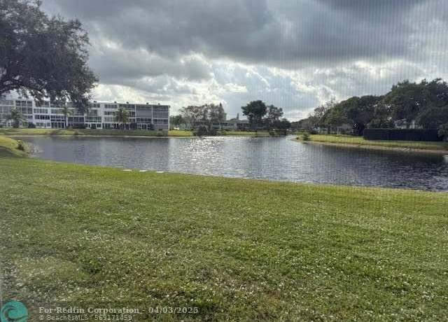 Property at 1010 Islewood D #1010, Deerfield Beach, FL 33442, 1 bed, 1.5 baths