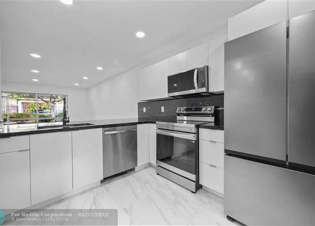 Property at 5790 Stirling Rd #112, Hollywood, FL 33021, 1 bed, 1 bath