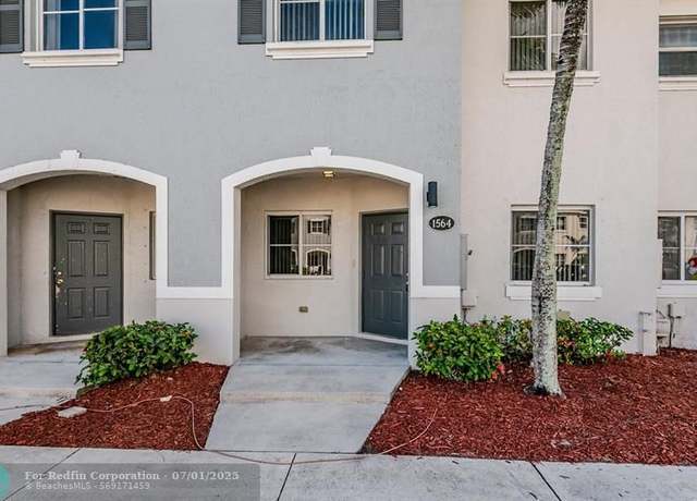 Property at 1564 SE 31st Ct, Homestead, FL 33035, 3 beds, 2.5 baths