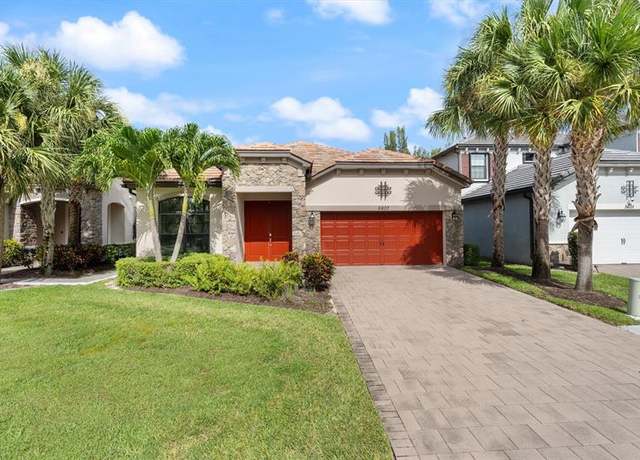 Property at 5607 Sandbirch Way, FL 33463, 3 beds, 2.5 baths