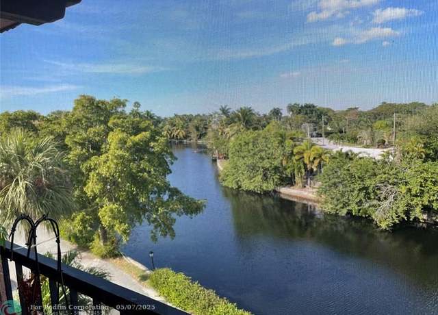 Property at 610 Tennis Club Dr #401, Fort Lauderdale, FL 33311, 2 beds, 2 baths