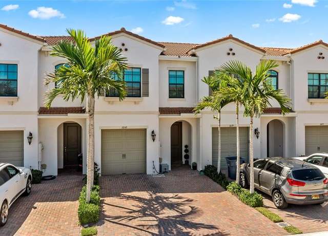 Property at 10143 Akenside Dr, Boca Raton, FL 33428, 3 beds, 2.5 baths