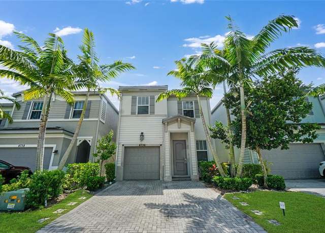 Property at 4736 NW 48th Ter, Tamarac, FL 33319, 4 beds, 2.5 baths