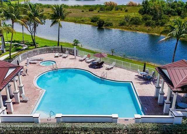 Property at 4475 SW 160th Ave #207, Miramar, FL 33027, 2 beds, 2.5 baths