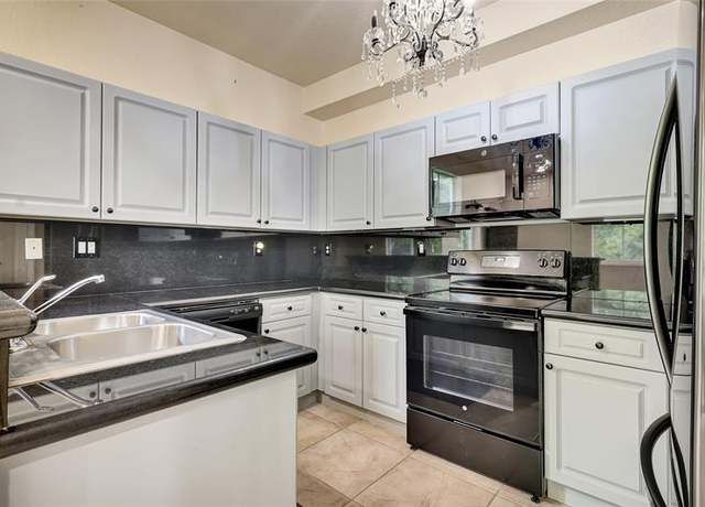 Property at 4475 SW 160th Ave #207, Miramar, FL 33027, 2 beds, 2.5 baths