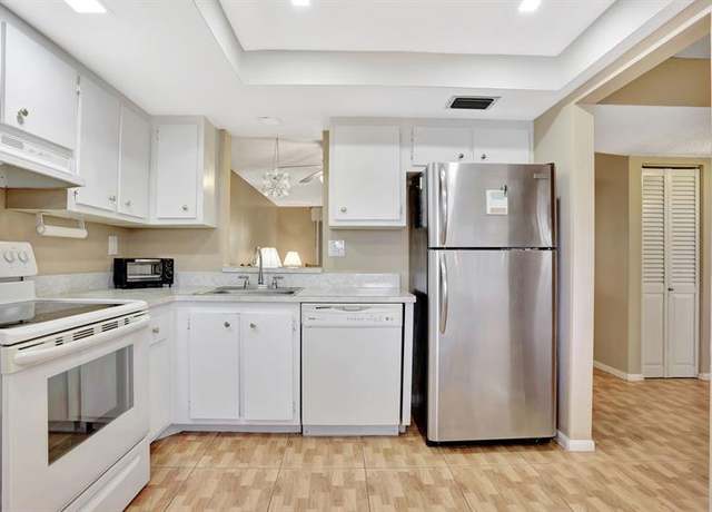 Property at 7680 NW 18th St #402, Margate, FL 33063, 2 beds, 2 baths