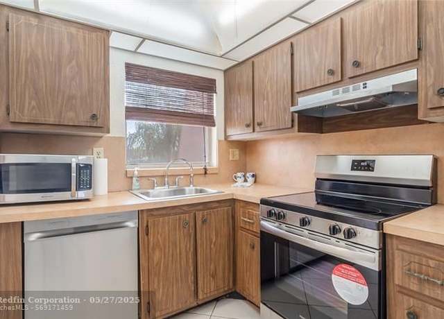 Property at 9750 Sunrise Lakes Blvd #302, Sunrise, FL 33322, 2 beds, 2 baths
