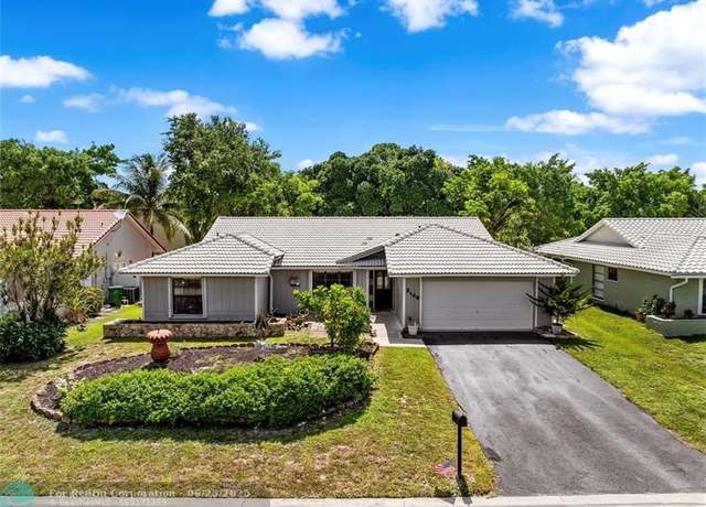 Property at 2149 NW 85th Ln, Coral Springs, FL 33071, 3 beds, 2 baths