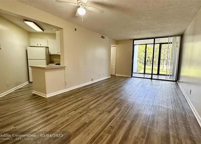 Property at 211 Lake Pointe Dr #110, Oakland Park, FL 33309, 2 beds, 2 baths