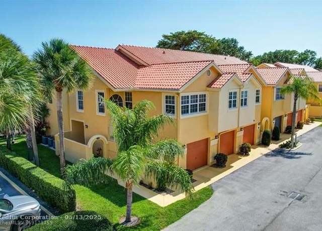 Property at 2121 S Ocean Blvd #302, Lauderdale By The Sea, FL 33062, 2 beds, 2 baths