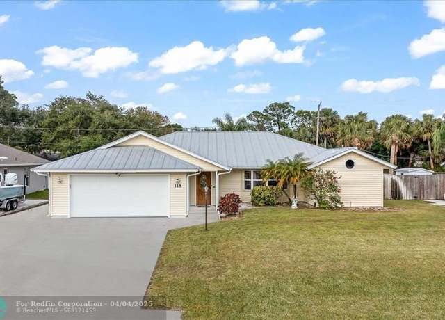Property at 118 Redgrave Dr, Sebastian, FL 32958, 3 beds, 2 baths
