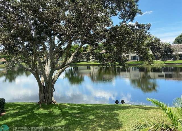 Property at 134 Wimbledon Lake Dr Unit ., Plantation, FL 33324, 2 beds, 1.5 baths
